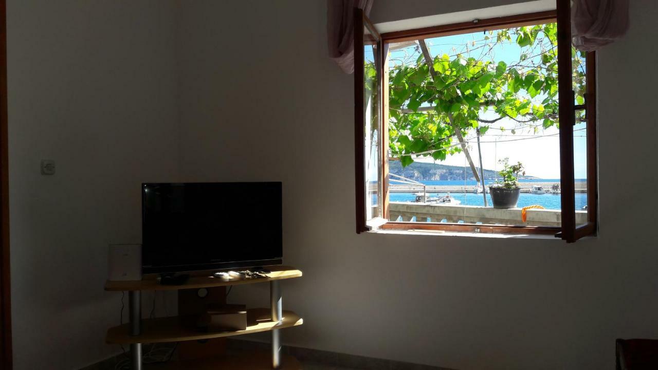 Anka'S Beach Komiža Eksteriør billede