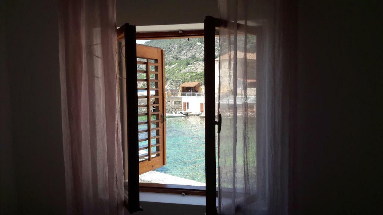 Anka'S Beach Komiža Eksteriør billede
