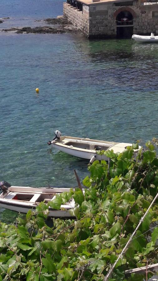 Anka'S Beach Komiža Eksteriør billede
